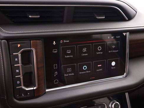 Used 2023 GMC Yukon Denali Ultimate AWD/4WD image 20