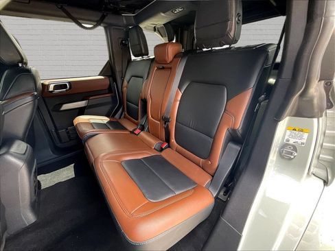 Used 2022 Ford Bronco Outer Banks AWD/4WD image 18