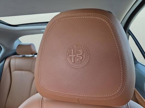 Used 2021 Alfa Romeo Giulia Sprint w/ Nero Edizione image 31