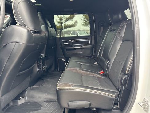 Used 2019 RAM 2500 Laramie image 41
