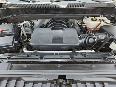Used 2022 Chevrolet Silverado 1500 LT RWD image 31