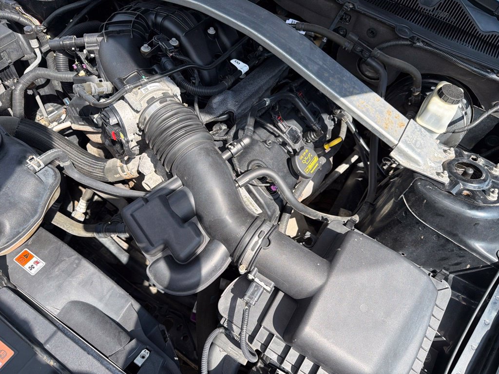 Used 2014 Ford Mustang Convertible RWD image 37