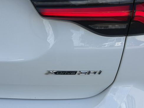 Used 2023 BMW X3 xDrive30i AWD/4WD image 11