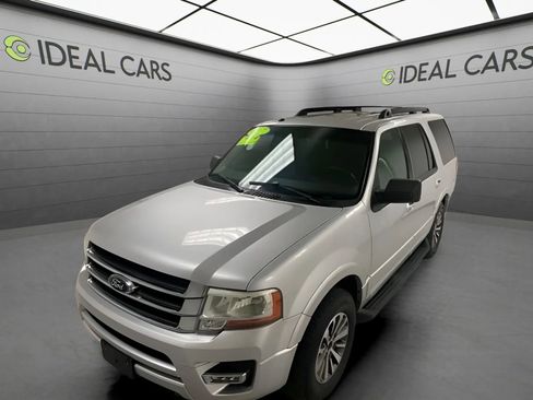 Used 2017 Ford Expedition XLT AWD/4WD image 1