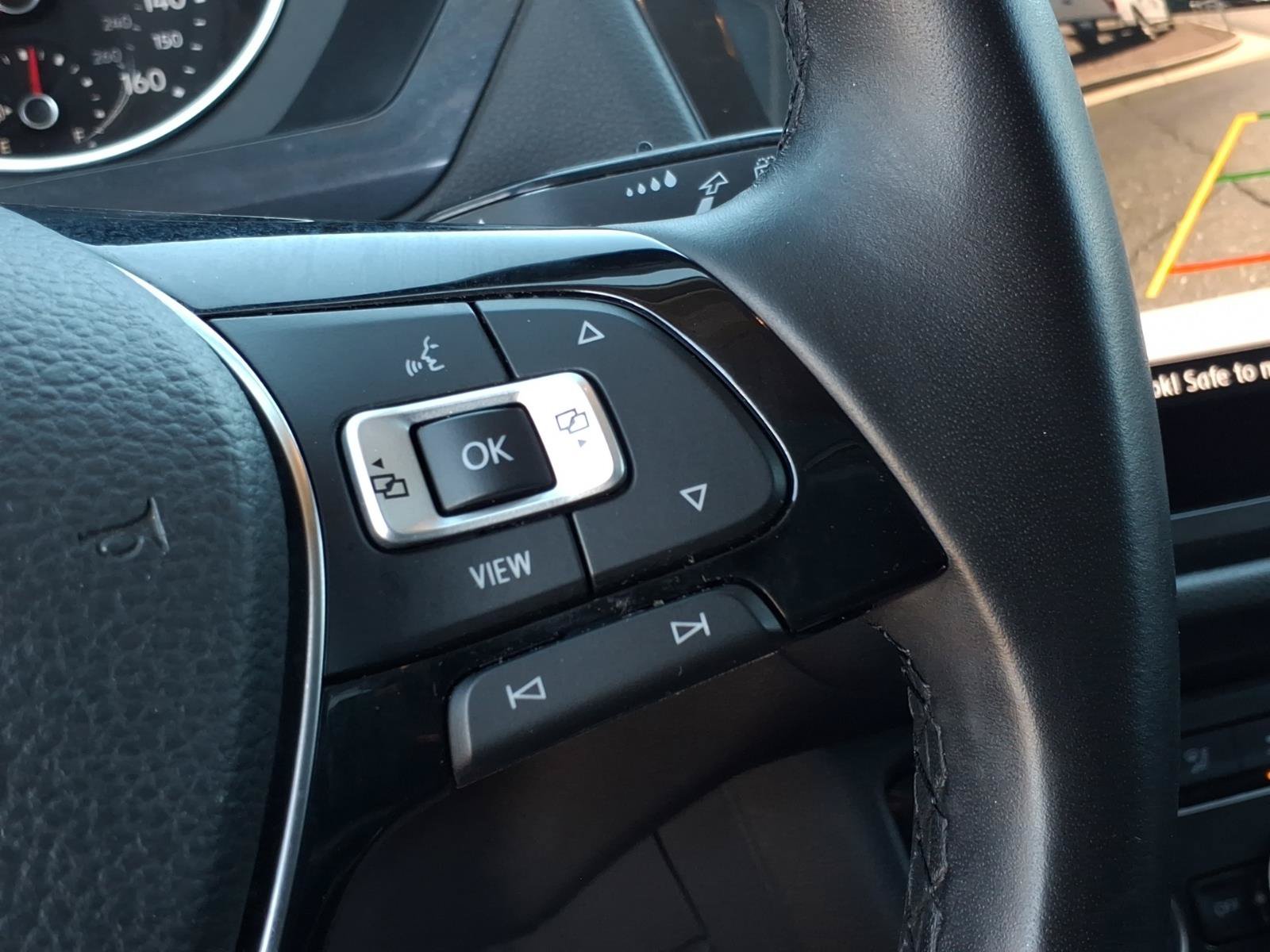Used 2019 Volkswagen Tiguan SE FWD image 36