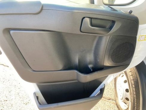 Used 2022 RAM ProMaster 2500 image 14