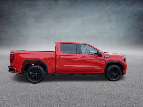 Used 2025 GMC Sierra 1500 Elevation AWD/4WD image 5