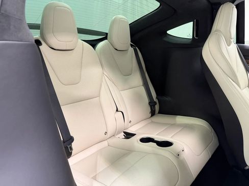 Used 2026 Tesla Model X Sport Utility 4D image 23