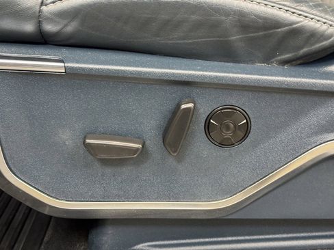 Used 2023 Ford F450 Limited w/ FX4 Off-Road Package image 12