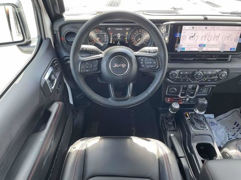 New 2026 Jeep Gladiator Rubicon AWD/4WD image 22