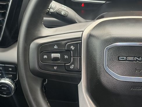 Used 2025 GMC Sierra 2500 Denali AWD/4WD image 13