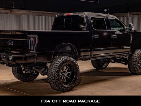 Used 2019 Ford F250 Lariat image 9