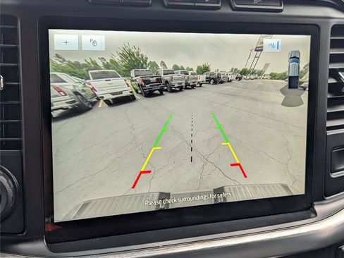 Used 2023 Ford F150 Lariat AWD/4WD image 16
