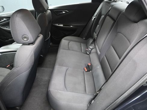 Used 2023 Chevrolet Malibu LT FWD image 28