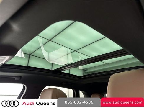 Certified 2022 Audi Q3 2.0T Premium Plus w/ Premium Plus Package image 22