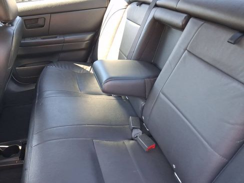 Used 2005 Ford Taurus SEL FWD image 19