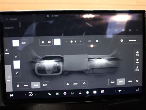 Used 2023 Tesla Model X image 25