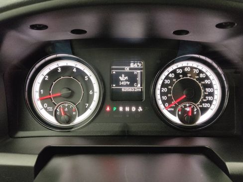 Used 2020 RAM 1500 Tradesman w/ Chrome Appearance Group image 23