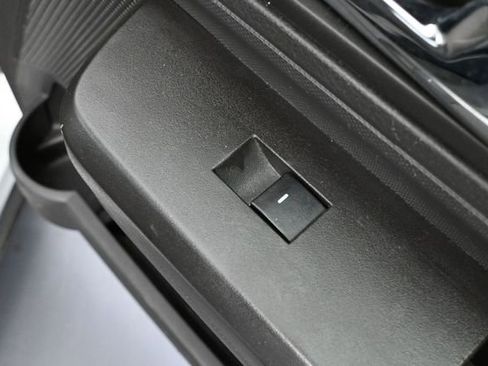 Used 2010 Ford Edge SE FWD image 40