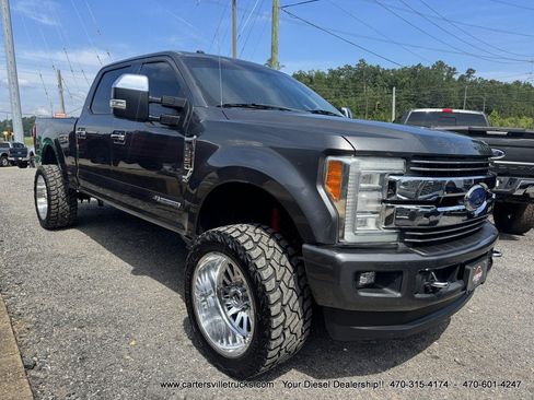 Used 2017 Ford F250 Lariat w/ Chrome Package AWD/4WD image 6