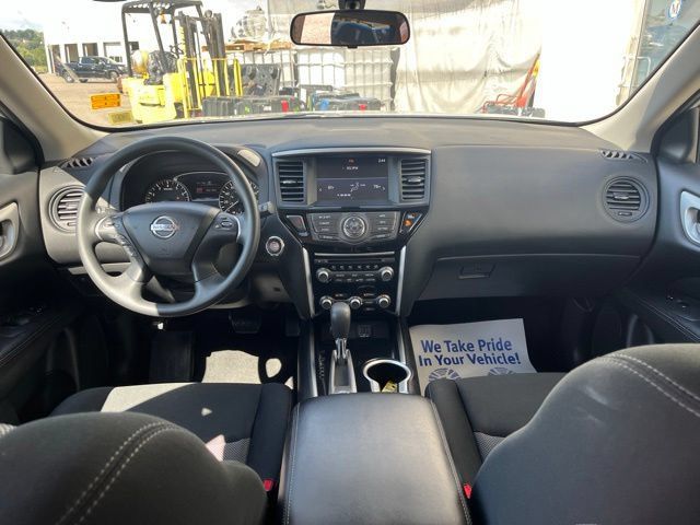 Used 2018 Nissan Pathfinder S AWD/4WD image 24