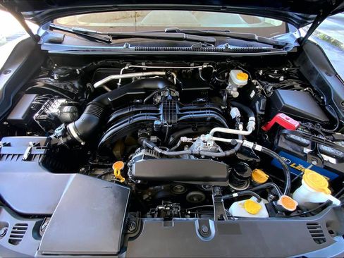 Used 2021 Subaru Crosstrek 2.5i Sport w/ Moonroof Package image 29