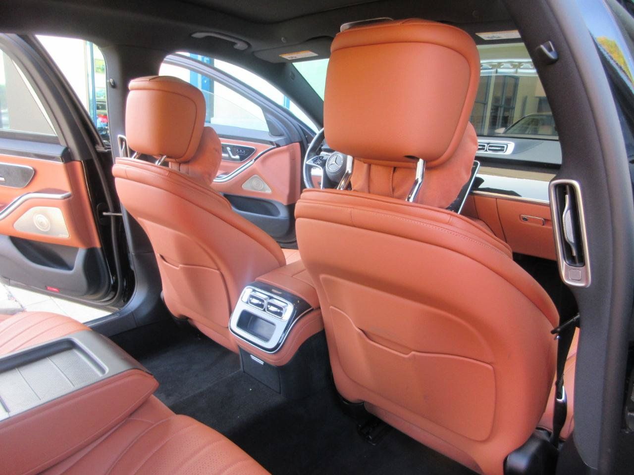 Used 2023 Mercedes-Benz S 500 4MATIC image 29