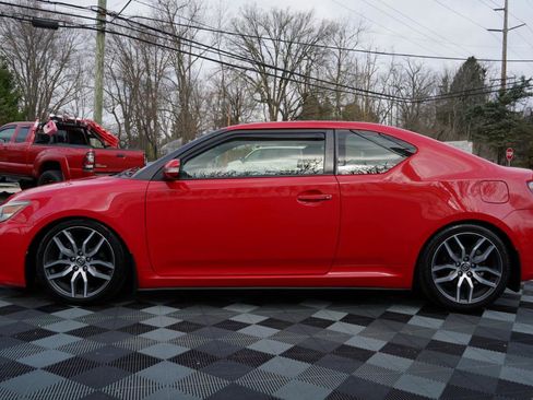 Used 2015 Scion tC image 11