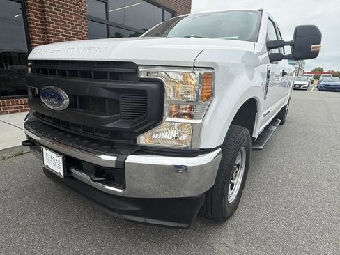 Used 2020 Ford F250 XL w/ Power Equipment Group AWD/4WD image 9