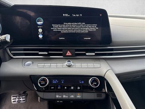 Certified 2025 Hyundai Elantra SEL image 14