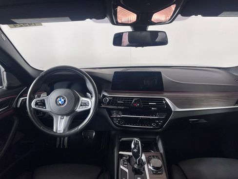 Used 2020 BMW 540i xDrive w/ M Sport Package image 23