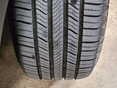 Used 2019 Toyota Highlander XLE image 30