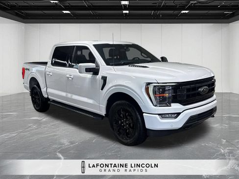 Used 2022 Ford F150 Lariat w/ Equipment Group 502A High AWD/4WD image 7