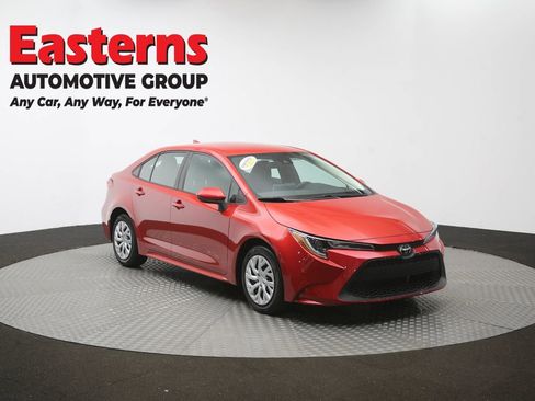 Used 2020 Toyota Corolla LE FWD image 48