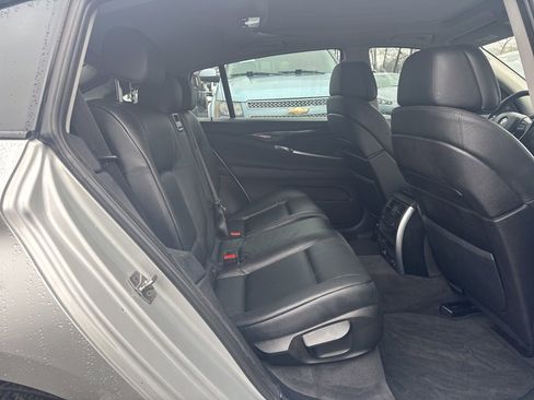 Used 2011 BMW 535i xDrive image 29