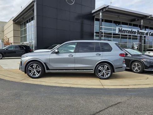 Used 2026 BMW X7 xDrive40i image 5