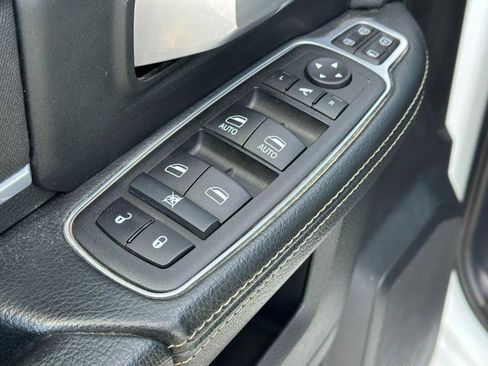 Used 2024 RAM 2500 Big Horn image 16