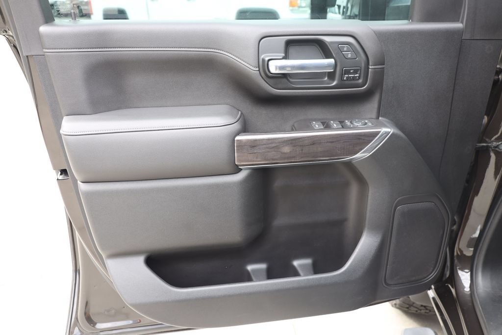 Used 2020 Chevrolet Silverado 3500 LTZ AWD/4WD image 10