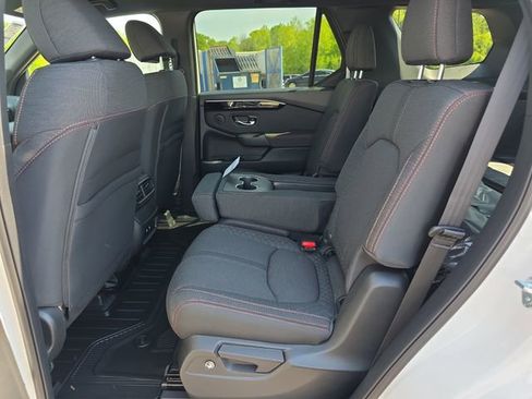 New 2026 Honda Pilot Sport image 6