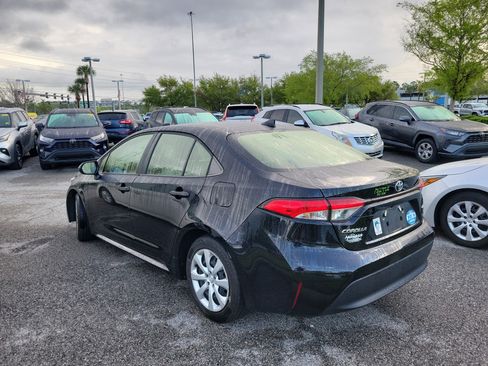 Used 2023 Toyota Corolla LE image 22