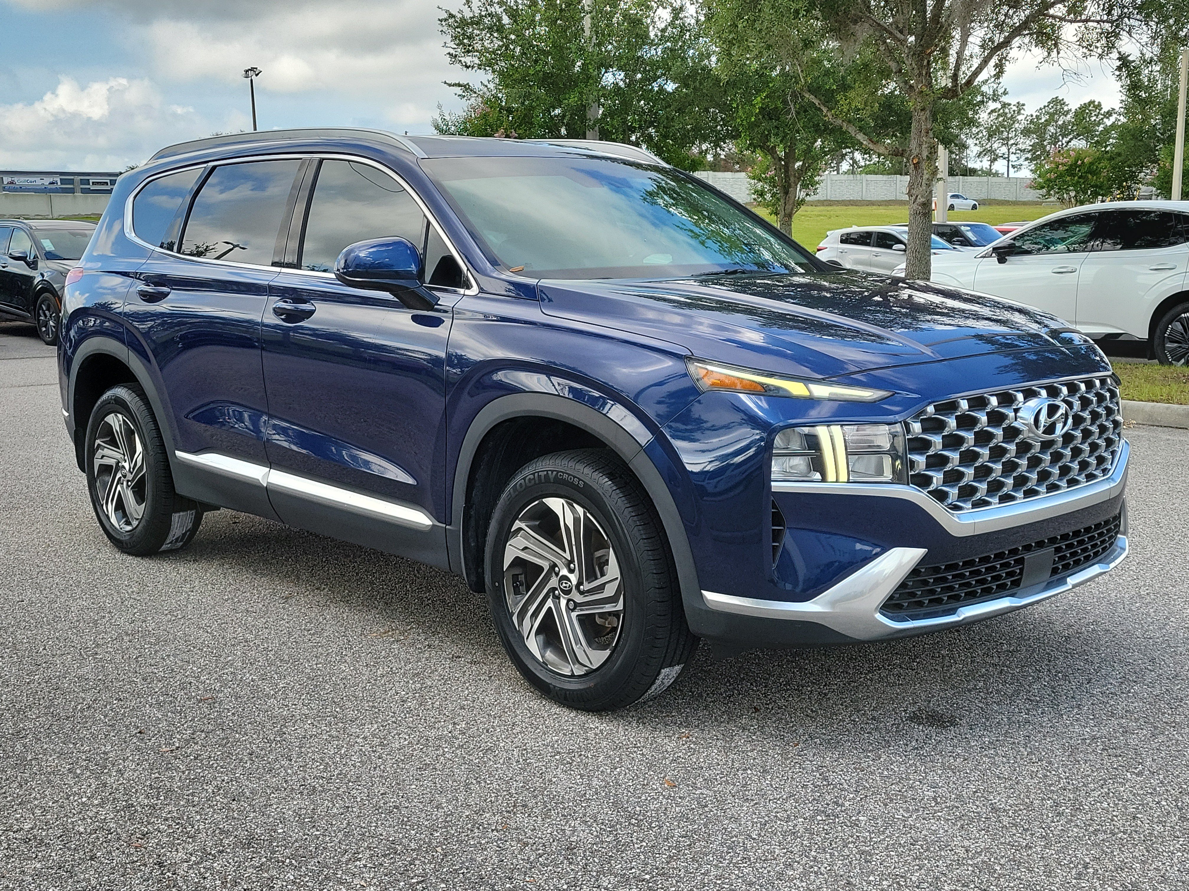 Used 2022 Hyundai Santa Fe SEL AWD/4WD image 3