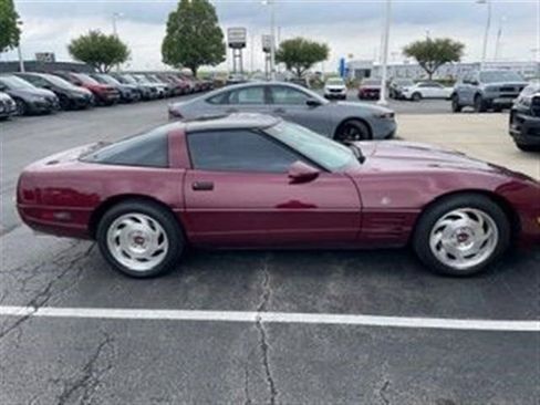 Used 1993 Chevrolet Corvette Coupe RWD image 13