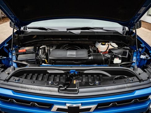 Used 2024 Chevrolet Silverado 1500 RST w/ Z71 Off-Road Package image 35