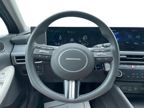 Used 2025 Hyundai Sonata SEL FWD image 22