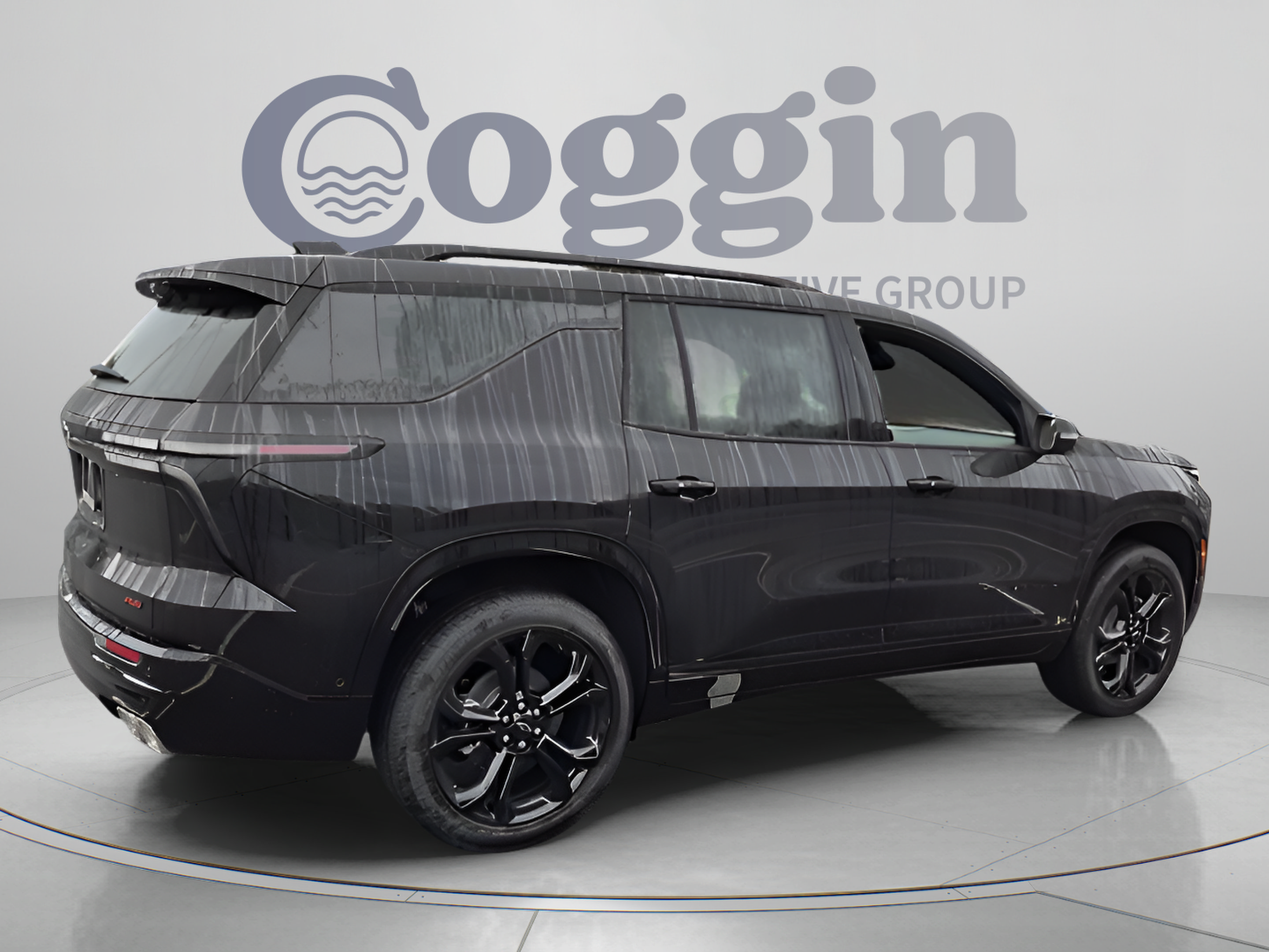 New 2027 Chevrolet Traverse RS w/ LPO, Floor Liner Package FWD image 5