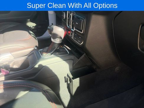 Used 2020 Jeep Gladiator Rubicon AWD/4WD image 23