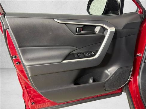 Used 2025 Toyota RAV4 LE FWD image 10