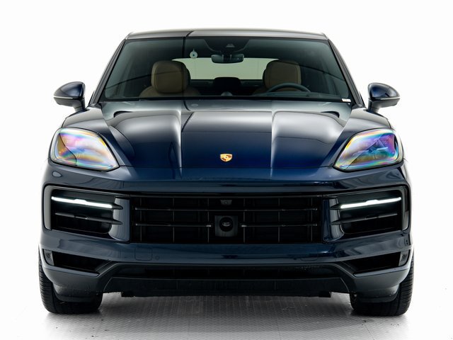 Certified 2026 Porsche Cayenne Coupe AWD/4WD image 32