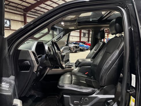 Used 2018 Ford F150 Lariat w/ Equipment Group 501A Mid AWD/4WD image 13