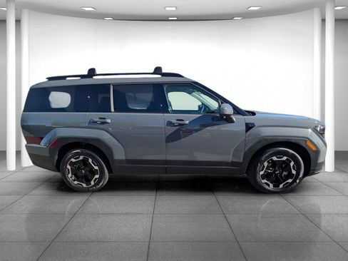 New 2026 Hyundai Santa Fe SEL FWD image 2